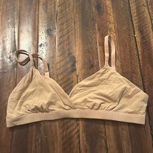 Skims crossover bralette size M